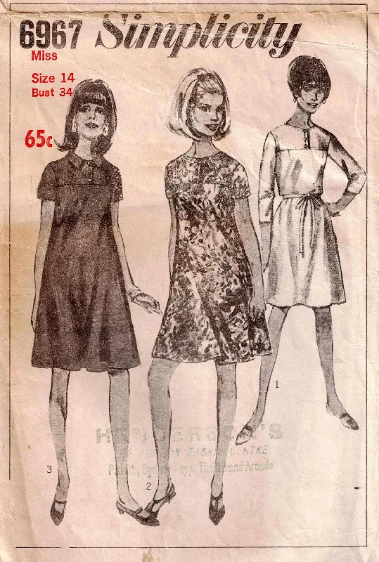 Simplicity 6967 Womens Yoked Tent Dress 1960s Vintage Sewing Pattern Size 14 Bust 34 inches Simplicity 6967 Womens Yoked Tent Dress 1960s Vintage Sewing Pattern Size 14 Bust 34 inches