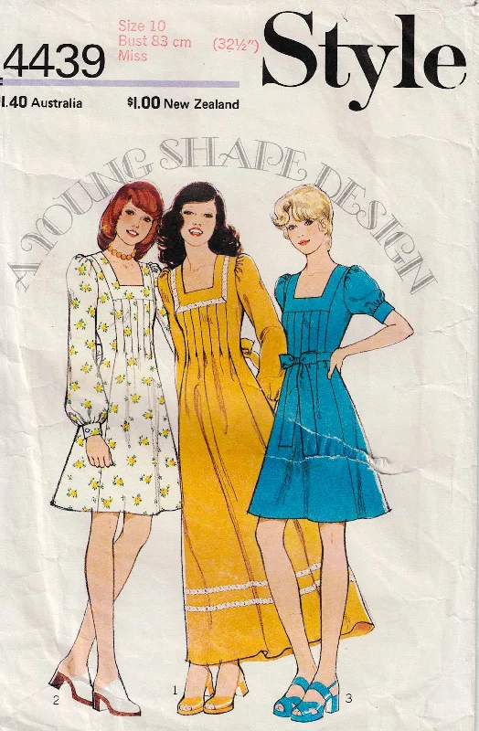 Style 4439 Womens Tucked Front Dress with Square Neckline 1970s Vintage Sewing Pattern Size 10 Bust 32.5 Inches Style 4439 Womens Tucked Front Dress with Square Neckline 1970s Vintage Sewing Pattern Size 10 Bust 32.5 Inches