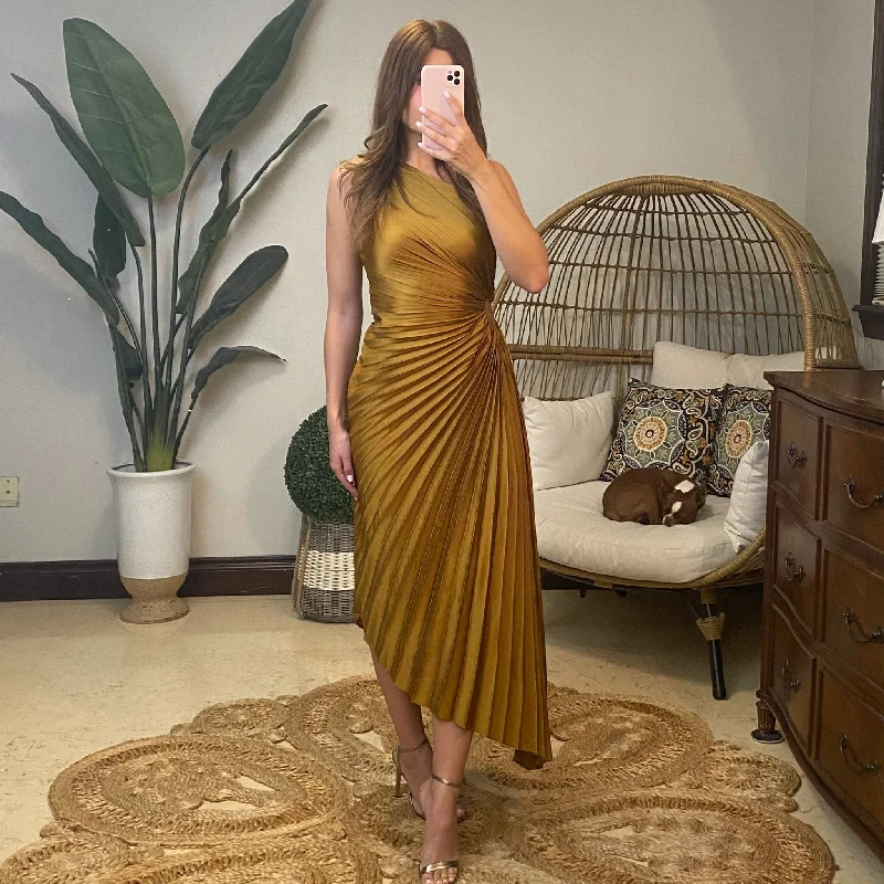 Lloret Dress in Tan