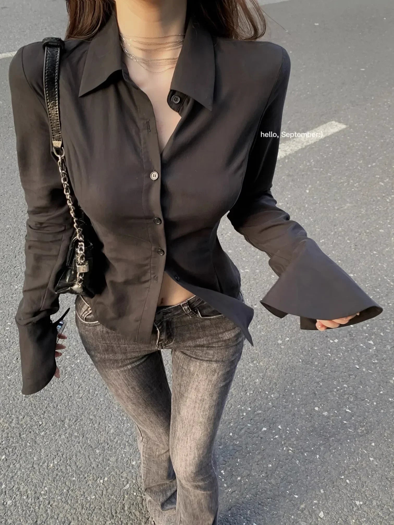 Women Vintage Gotham Turn-down Collar& Flare Sleeve Shirt Casual Slouchy Short Sleeve Women Vintage Gotham Turn-down Collar& Flare Sleeve Shirt Casual Slouchy Short Sleeve