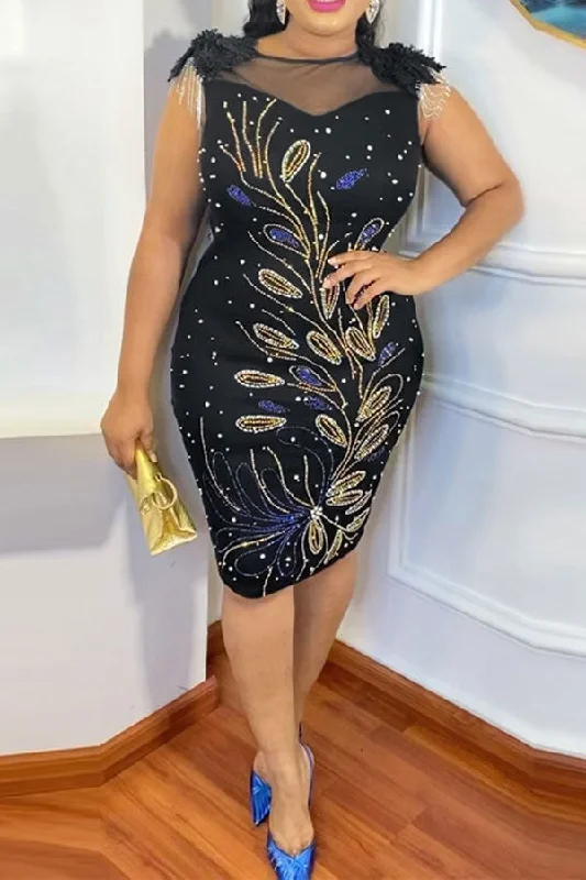Rhinestone Elegant Tassel Decor Mesh Patchwork Midi Dress Stylish Halter Neck Midi Dress Rhinestone Elegant Tassel Decor Mesh Patchwork Midi Dress Stylish Halter Neck Midi Dress