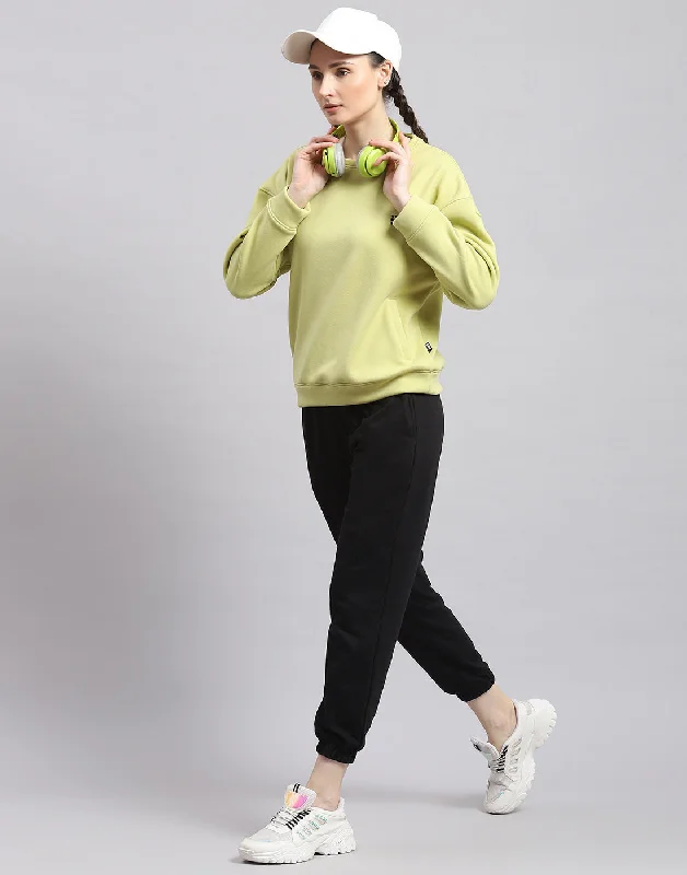 Women Green Solid Round Neck Full Sleeve Sweatshirt Hoodie with Drop Shoulder Relaxed Streetwear